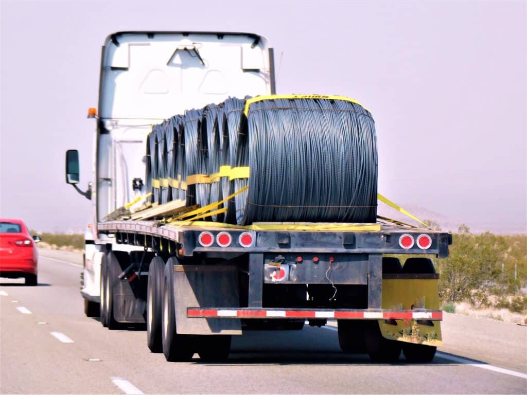 Langmaterial Lkw, Langmaterial Fahrzeug, Lkw für Langmaterial, Lkw mit Anhänger für Langmaterial